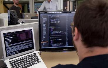 Спецтехника без лишнего поиска: как выбрать нужную машину в каталоге