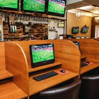 Crazy Monkey: Весёлый слот с обезьянкой, который дарит не только бананы, но и выигрыши!